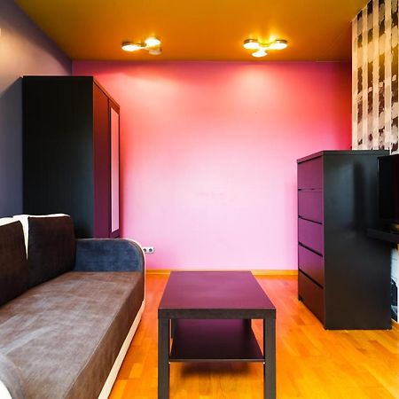 Cosy.Stylish. Close To The Old Town Apartment Riga Luaran gambar